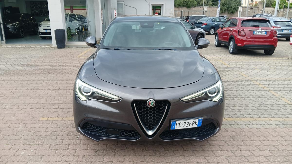 Alfa Romeo Stelvio 2.2 Turbodiesel 190 CV AT8 Q4 Business